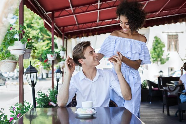 Où et comment acheter des bâches sur mesure ?