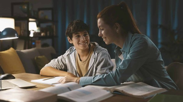 Les étapes à suivre pour recruter une aide à domicile de confiance